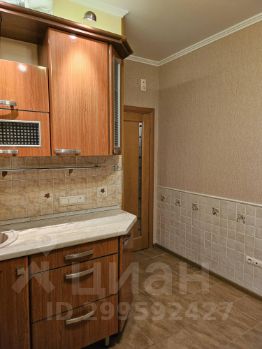 2-комн.кв., 60 м², этаж 10