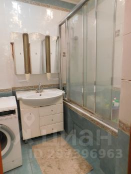 3-комн.кв., 106 м², этаж 1