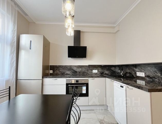 3-комн., 97 м², 2/17 этаж