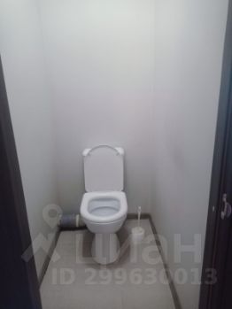 2-комн.кв., 76 м², этаж 16