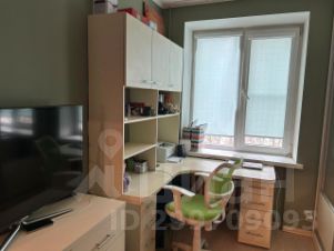 2-комн.кв., 43 м², этаж 4