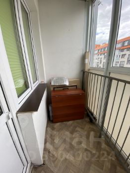 2-комн.кв., 61 м², этаж 4