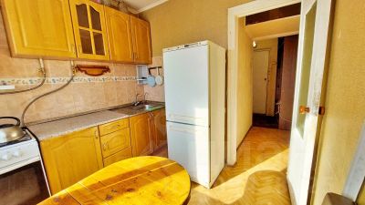 2-комн.кв., 41 м², этаж 4