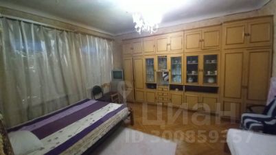 2-комн.кв., 60 м², этаж 1