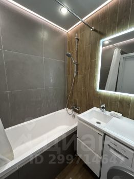 2-комн.кв., 60 м², этаж 13