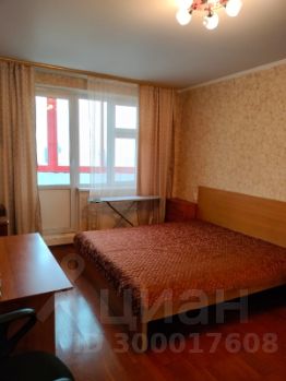 1-комн.кв., 37 м², этаж 4