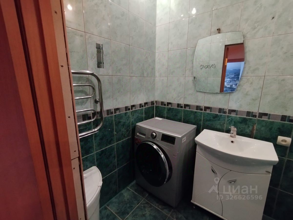 3-к кв. Саха (Якутия), Нерюнгри просп. Дружбы Народов, 3/1 (68.2 м²)