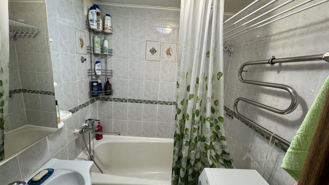 2-к кв. Ханты-Мансийский АО, Нижневартовск ул. Нефтяников, 80 (56.8 м²)