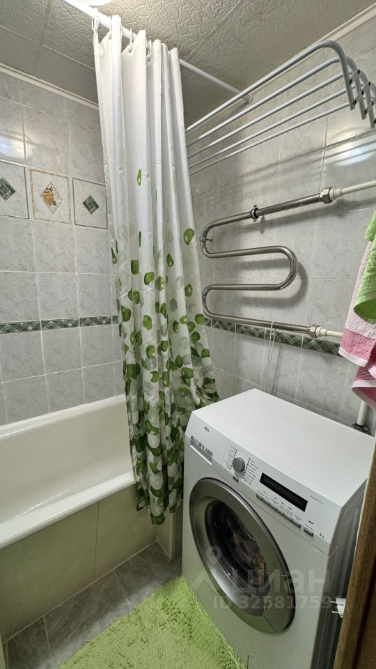 2-к кв. Ханты-Мансийский АО, Нижневартовск ул. Нефтяников, 80 (56.8 м²)