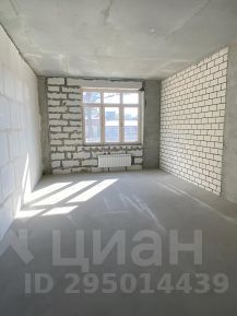 2-комн.кв., 83 м², этаж 1