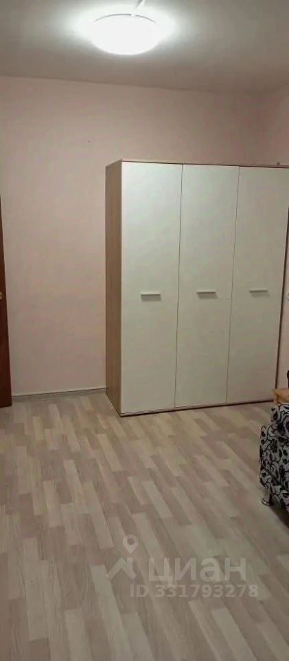 Сдается однокомнатная квартира в Советском районе.
В квартире есть вся необходимая мебель и бытовая - Aanzicht 4
