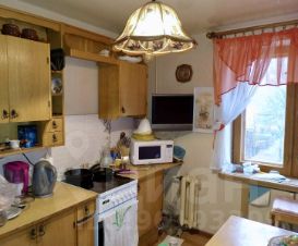 2-комн.кв., 49 м², этаж 3