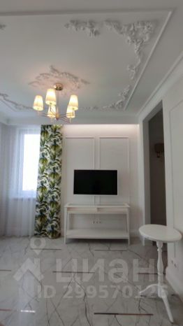 2-комн.кв., 44 м², этаж 8