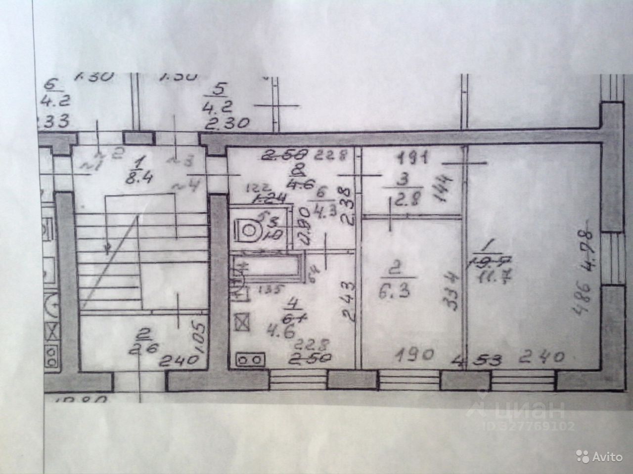 2-к кв. Нижегородская область, Нижний Новгород ул. 40 лет Октября, 5 (31.4 м²)