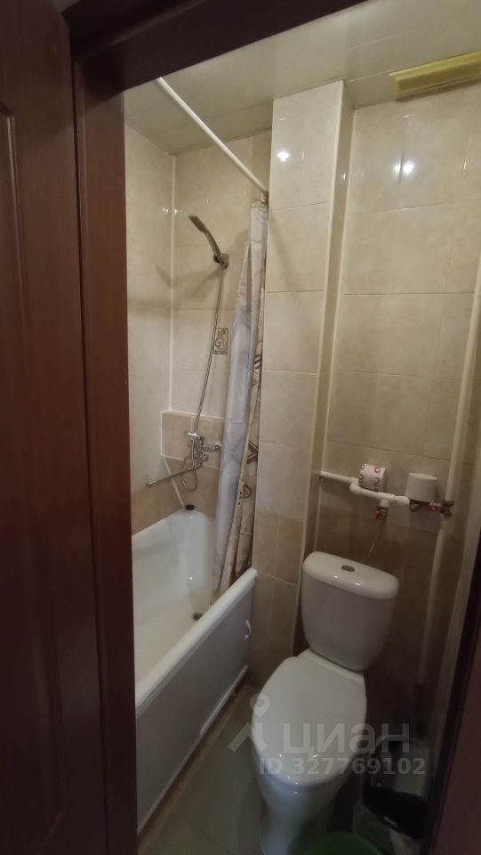 2-к кв. Нижегородская область, Нижний Новгород ул. 40 лет Октября, 5 (31.4 м²)