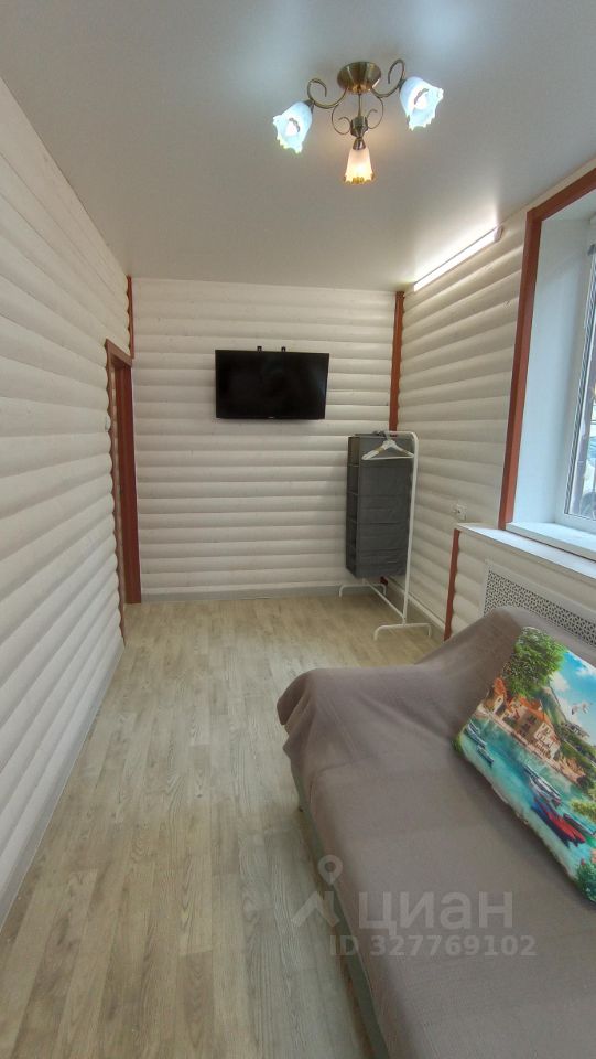 2-к кв. Нижегородская область, Нижний Новгород ул. 40 лет Октября, 5 (31.4 м²)