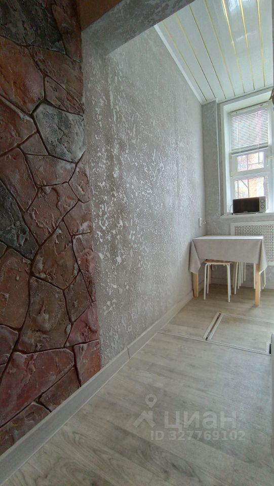 2-к кв. Нижегородская область, Нижний Новгород ул. 40 лет Октября, 5 (31.4 м²)