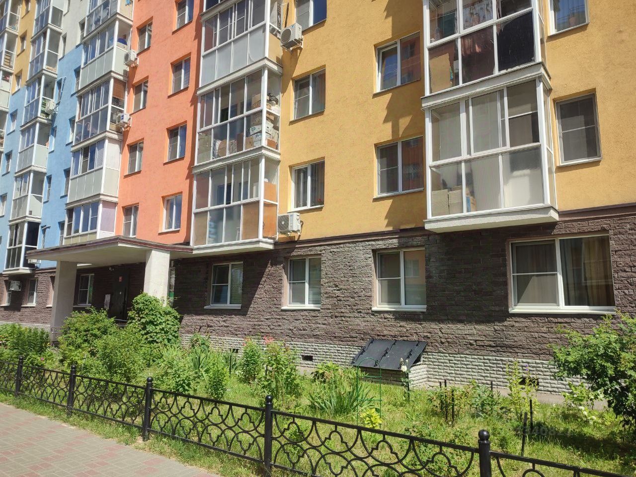 Продажа трехкомнатной квартиры 50,3м² ул. Движенцев, 36, Нижний Новгород,  Нижегородская область, м. Бурнаковская - база ЦИАН, объявление 304340821