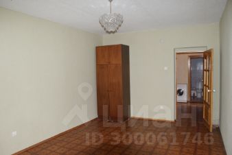 2-комн.кв., 80 м², этаж 8