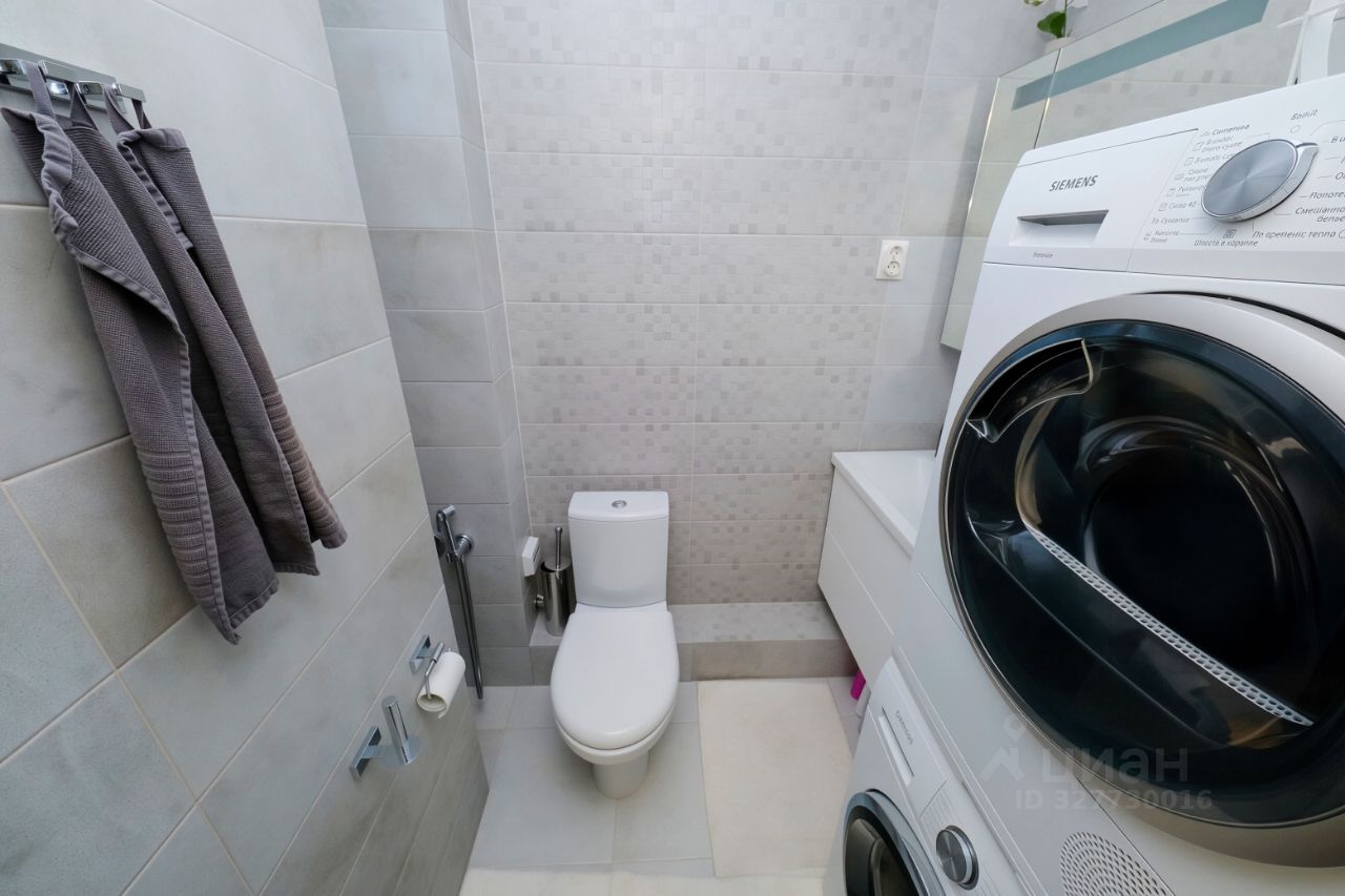 3-к кв. Нижегородская область, Нижний Новгород ул. Родионова, 165 (82.0 м²)