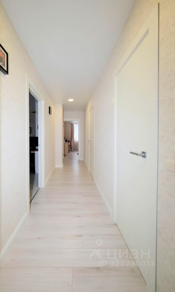 3-к кв. Нижегородская область, Нижний Новгород ул. Родионова, 165 (82.0 м²)