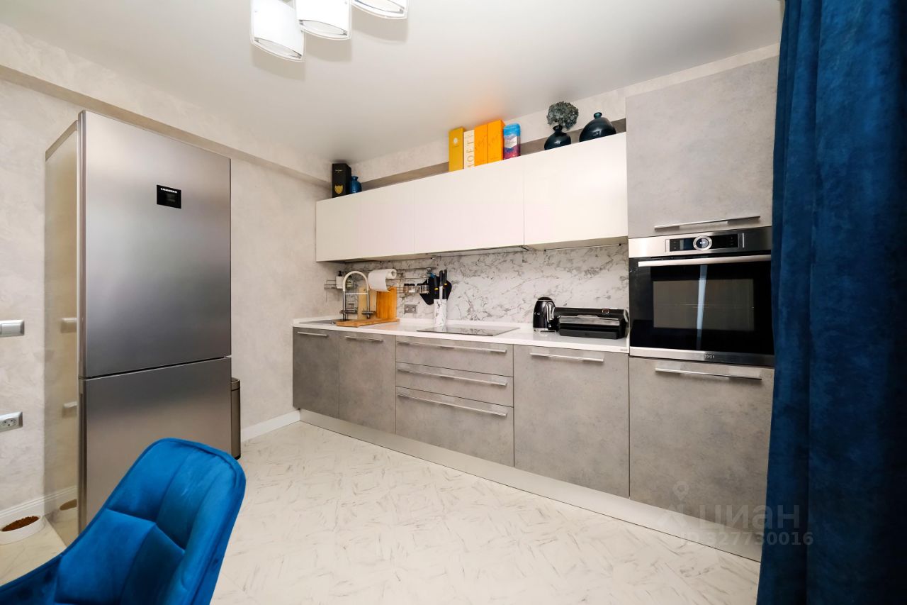 3-к кв. Нижегородская область, Нижний Новгород ул. Родионова, 165 (82.0 м²)