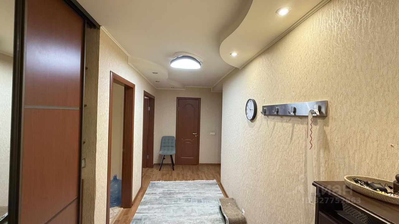 2-к кв. Нижегородская область, Нижний Новгород ул. Родионова, 189/24 (70.0 м²)