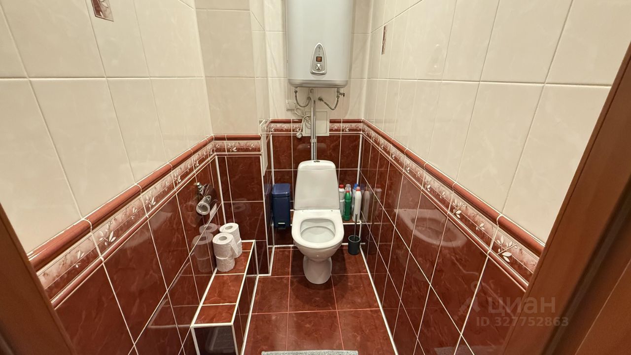 2-к кв. Нижегородская область, Нижний Новгород ул. Родионова, 189/24 (70.0 м²)