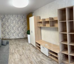 2-комн.кв., 44 м², этаж 3