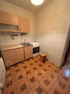 1-комн.кв., 28 м², этаж 9