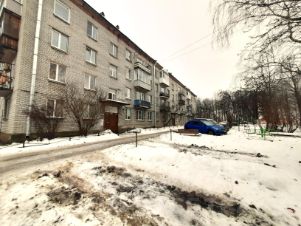 2-комн.кв., 42 м², этаж 3