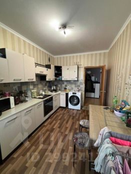 1-комн.кв., 40 м², этаж 3