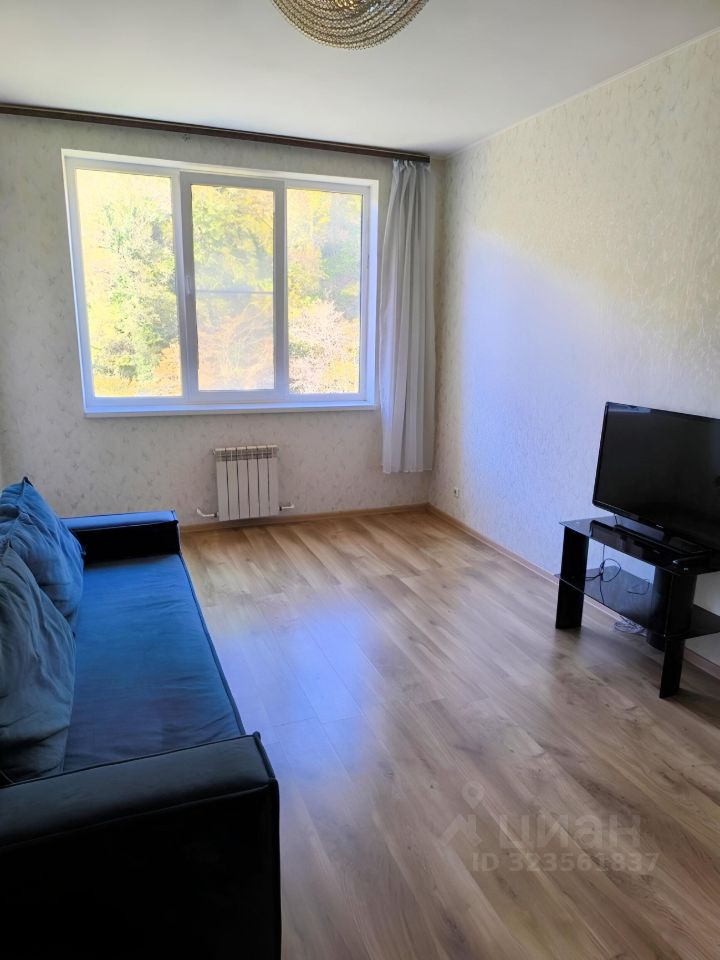 2-комн. кв., р-н Хостинский