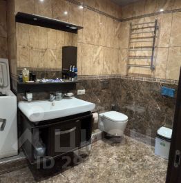 2-комн.кв., 60 м², этаж 23