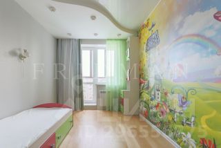 2-комн.кв., 57 м², этаж 4