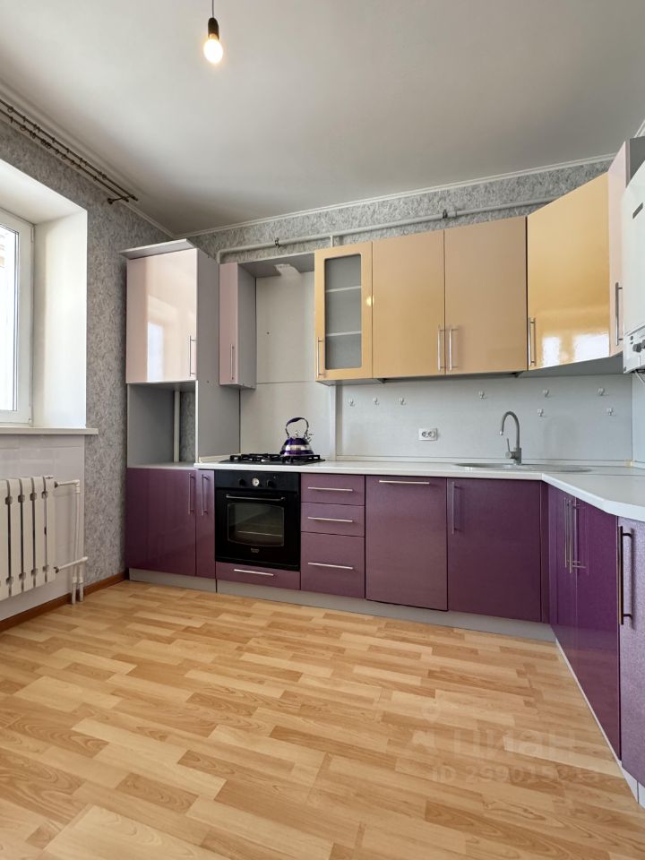 Продаю однокомнатную квартиру 36.8м² ул. Шаховская, 1, Московская ...