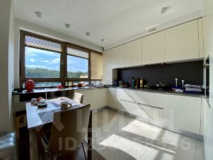 2-комн.кв., 75 м², этаж 3