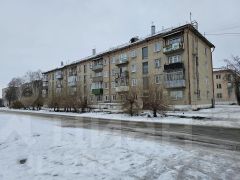 3-комн.кв., 54 м², этаж 4