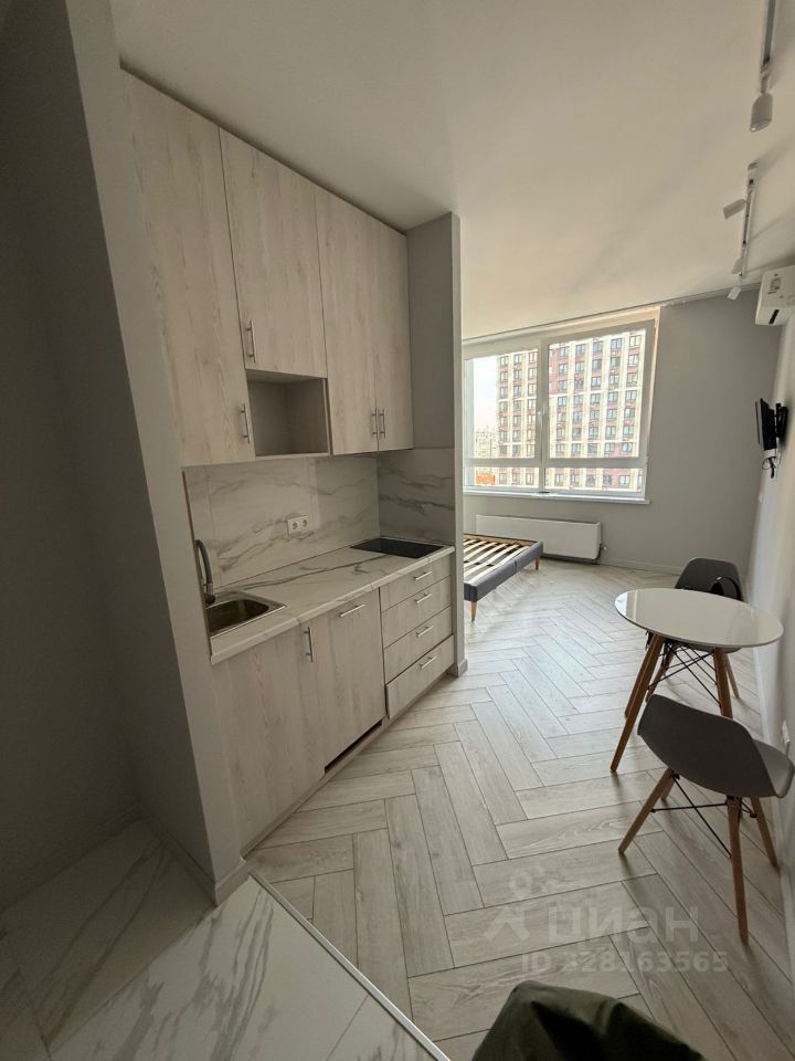 Продаетсястудия,24м²