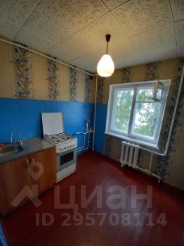 2-комн.кв., 46 м², этаж 4