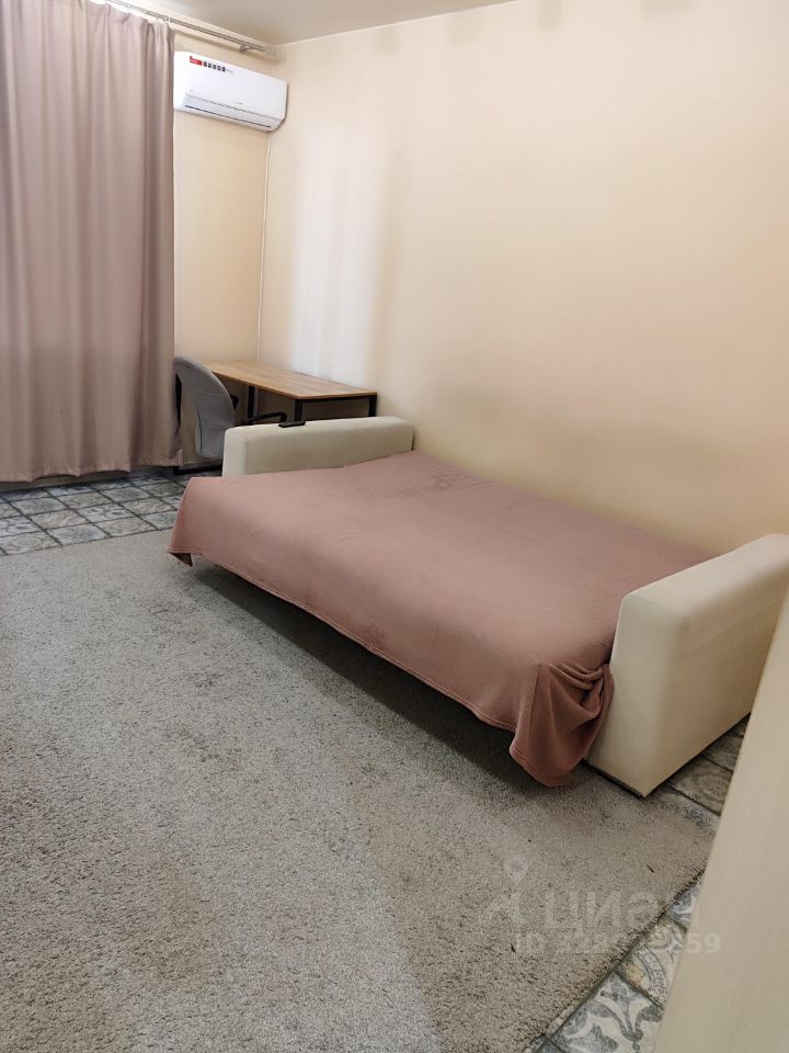 1-к кв. Новосибирская область, Новосибирск Ипподромская ул., 75 (45.0 м²)