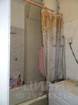 4-комн.кв., 71 м², этаж 6