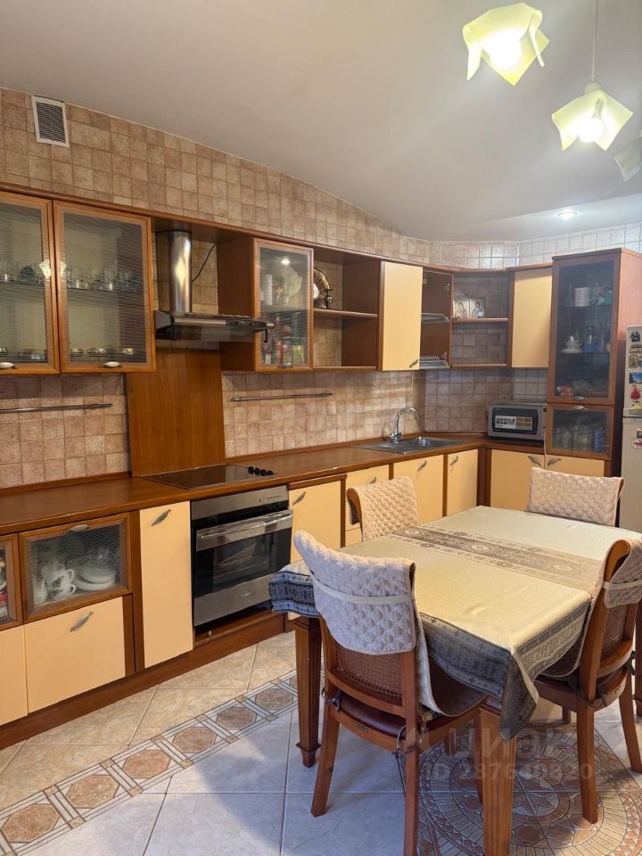 4-комн. кв., р-н Центральный, Новосибирск
