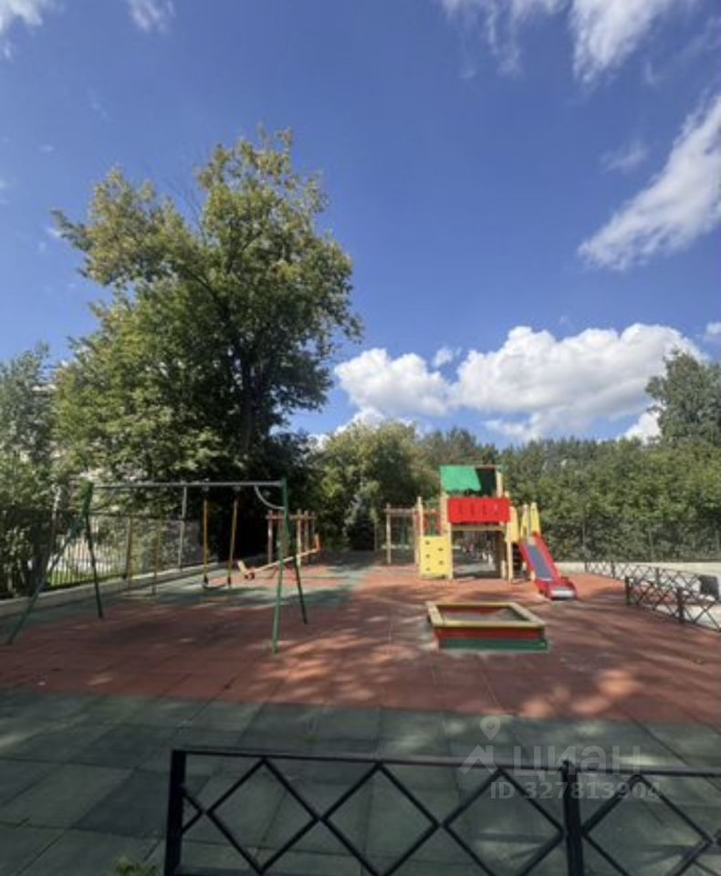 2-комн. кв., р-н Калининский, Новосибирск