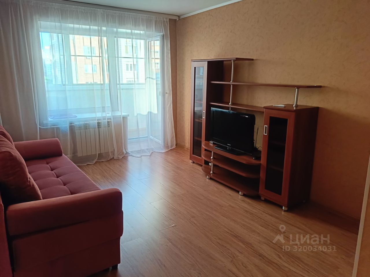 1-комнатная квартира в аренду, Обская ул. 80 — 30 000 ₽/мес