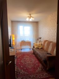 3-комн.кв., 61 м², этаж 3