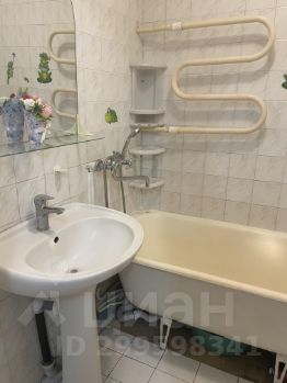 3-комн.кв., 60 м², этаж 9