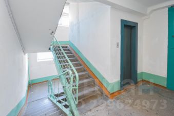 2-комн.кв., 44 м², этаж 3