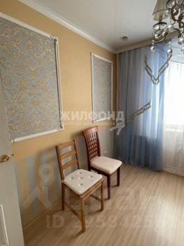 4-комн.кв., 80 м², этаж 8