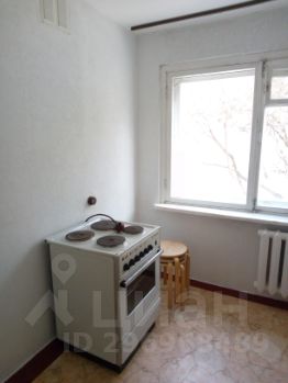 2-комн.кв., 43 м², этаж 3